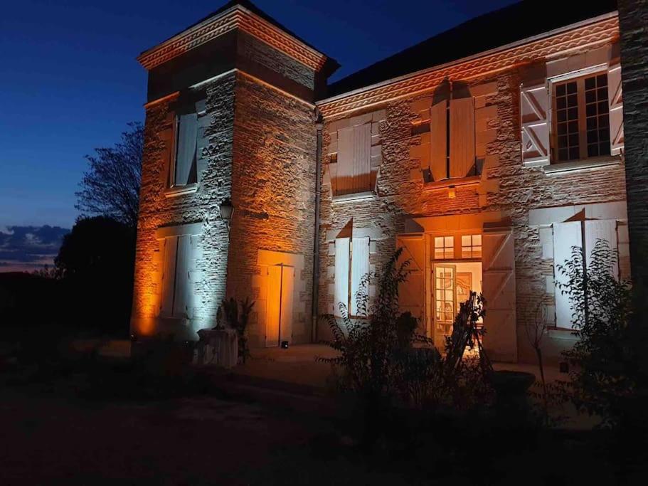 Chateau D'Issandou Golfech Bagian luar foto
